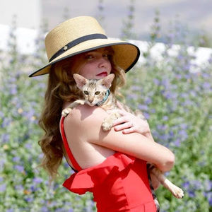 Meet your Posher, Isabella